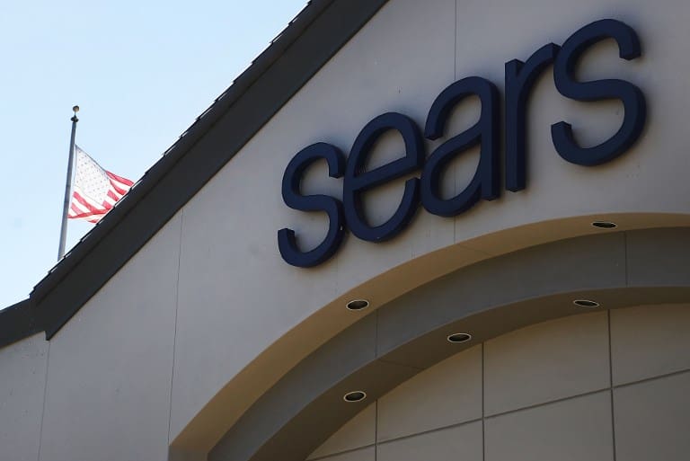 Carlos Slim indicó que los Sears de México no serán afectados por esta situación. 